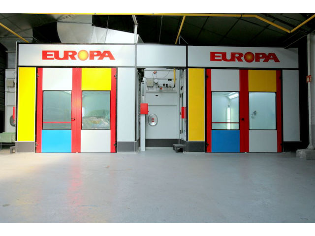 Cabines de peinture pour l'automobile de EUROPA : informations et