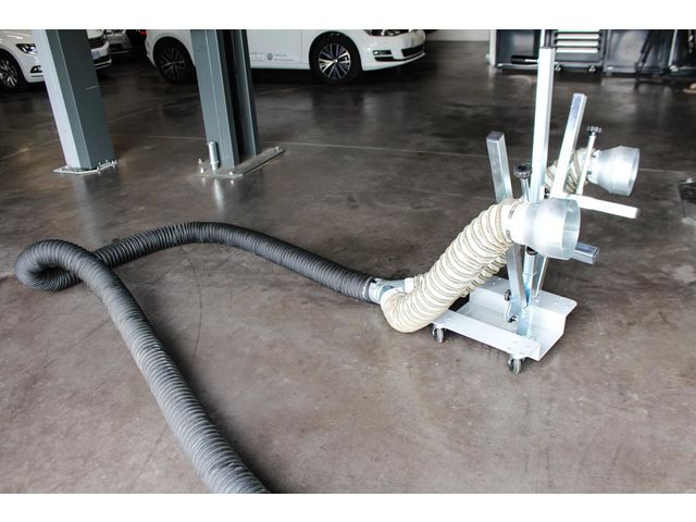 Tuyau flexible d'extraction de gaz d'échappement en caoutchouc