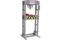 PRESSE SUR PIED VL AVEC COMMANDE HYDROPNEUMATIQUE