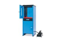 PRESSE A BIDONS HYDROPNEUMATIQUE