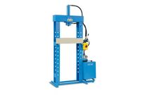 PRESSE HYDRAULIQUE AVEC POMPE A PEDALE CAPACITE 30 TONNES