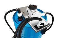 Pompe AdBlue 230V avec tuyaux et pistolet manuel pour fûts 205L MW Tools PAD230V