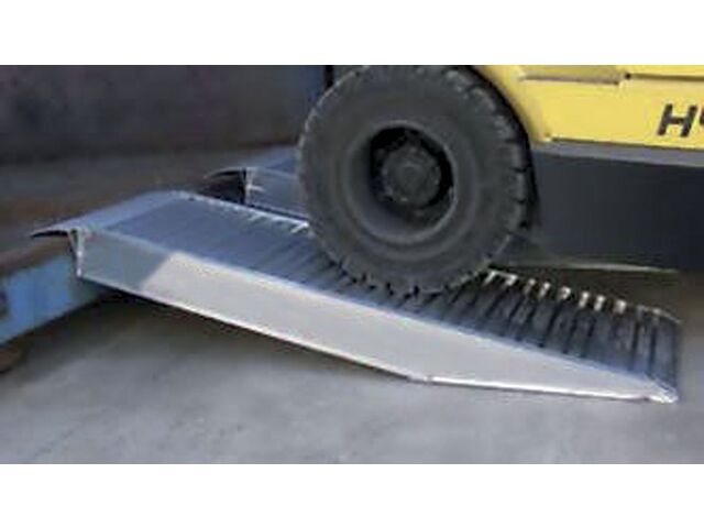 Set de rampes Courtes 7500kg 1000x500mm MW Tools VAM140/10SH