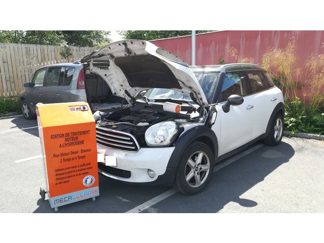 Dépollution de véhicules : décalamineur moteur à l'hydrogène