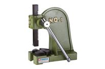 Presse à main à crémaillière Vertex VAR-0