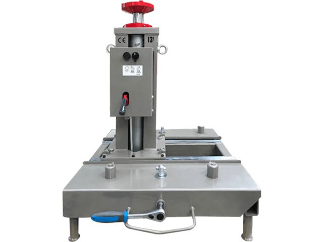 CRIC DE FOND DE FOSSE AU SOL 13T POMPE HYDROPNEUMATIQUE AVEC COMMANDE A DISTANCE