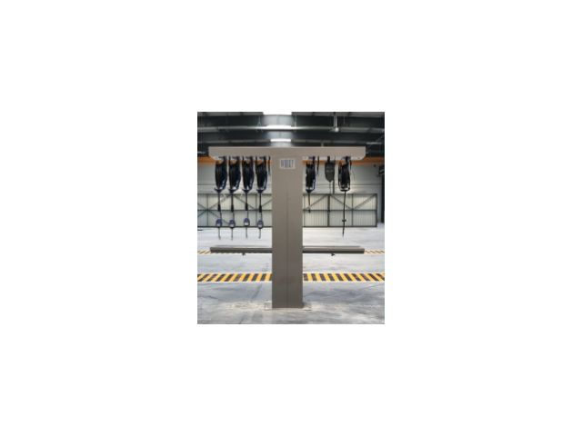 Structure en T pour installation de 8 enrouleurs de distribution de fluides | FRMF-8T