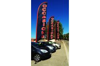 Mâts et drapeaux pour parking | kit eco flex 