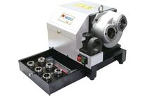 Affûteuse de fraises de précision de ø 12 à 25 mm 4300 rpm 1 kW 230V y compris 6 pinces ER40 et meule diamantée Vertex VEG-25A