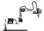 Bras de taraudage électrique M3 à M16 écran tactile PLC servo 0,6 kW 230V portée effective 1500 mm avec 8 douilles dia. 19 MW-Tech ETA1615