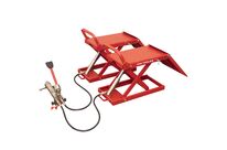 Élévateur mobile à ciseaux pour voitures avec pompe hydraulique 1350kg 450mm MW Tools MLM1500