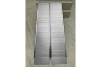 Rampe d'accès en aluminium 400 kg - 1800 x 760 mm - largeur utile 730 mm - Pliante MW Tools ARP20180