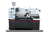 Tour à métaux hauteur des pointes 200 mm entre-pointes 1000 mm alésage 52 mm 4 kW 400V affichage digital vitesses variables VCC Optiturn TM4010V