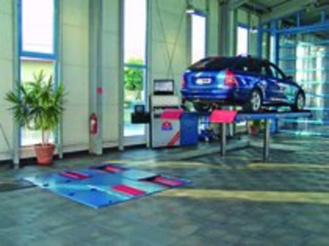 Banc de freinage et de suspension : MBT 2250 EUROSYSTEM, MCD 2000, PC