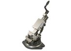 Étau de fraisage mécanique triaxial largeur des mors 135 mm ouverture 145 mm hauteur des mors 40 mm Vertex VW-5