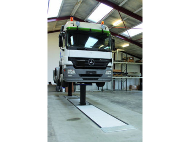 Pont élévateur à plusieurs vérins : TL SQUARE TELESKOP 15.0